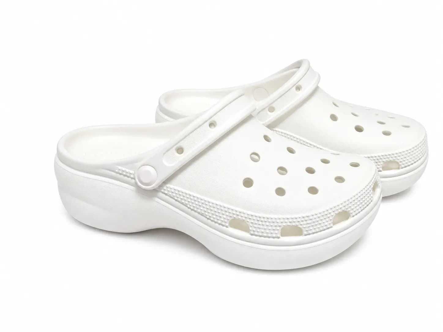 Kunoth EVA foam clogs sample on clean background